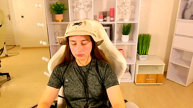 Chat XXX en directo de NadinnL