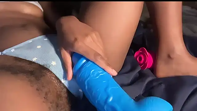 novanotreally's Webcam Show