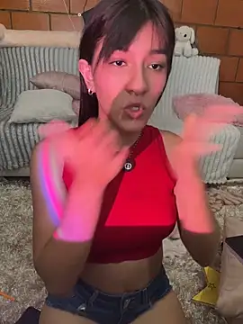 xayah_cute élő XXX-chatje