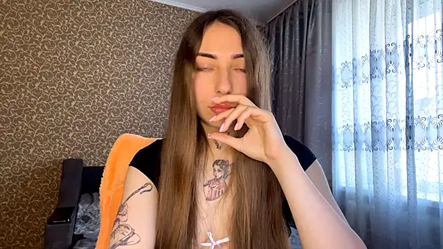 Show modela VastCause na web-kameri