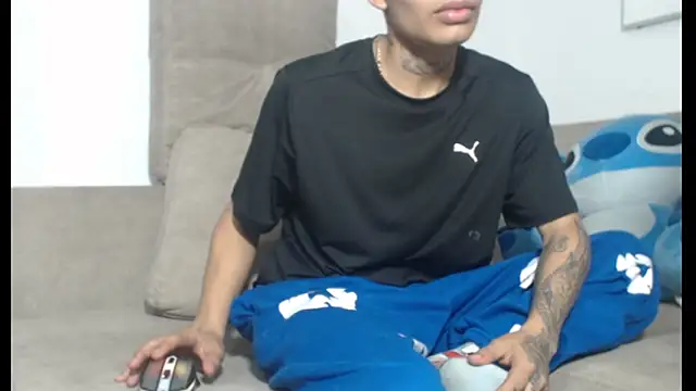 Živý XXX chat Sr_renzo1