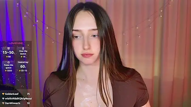 Chat +18 de JasmineCream ao vivo