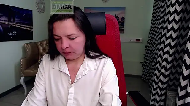 Chat XXX ao vivo de Lily_flower7
