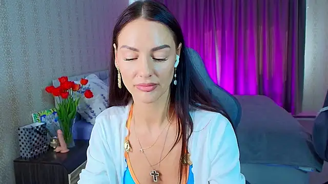 دردشة MalenaBelucci_ الجنسية المباشرة