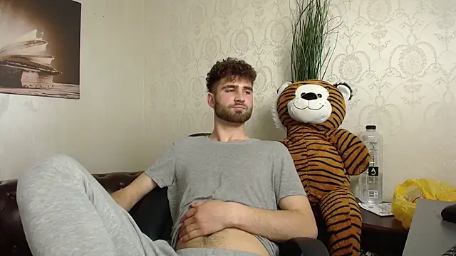 XXX chat uživo modela KyloEast