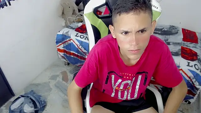 sombra_18 webcam show