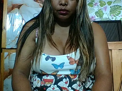 دردشة SEXY_METISE الجنسية المباشرة