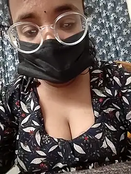 Chat XXX ao vivo de MaggieTelugu-15