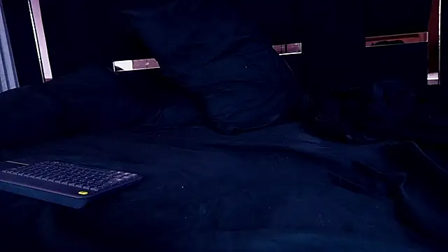 Dark_Eros_ Pertunjukan Webcam