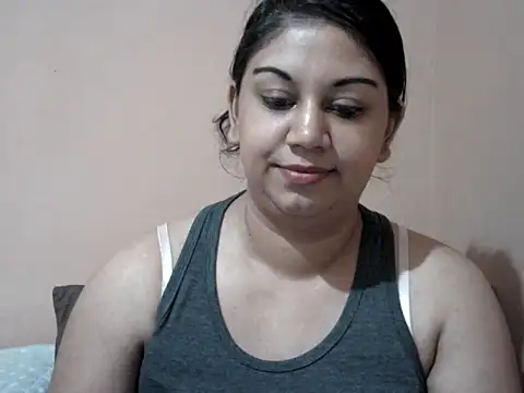 Chat XXX Live bellachow10