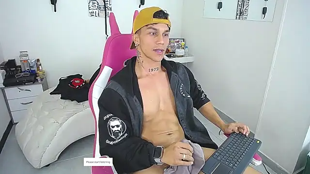 Leonard_Price's Live XXX Chat