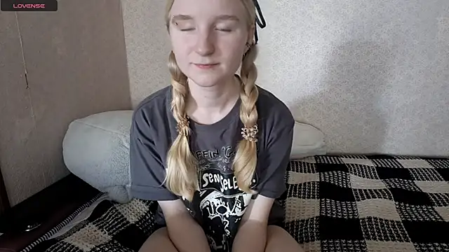 ForwentSeat's Live XXX Chat