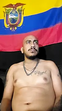 Fantasma42809 Show in webcam
