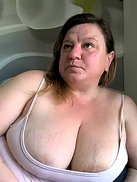 XXX chat uživo modela jusichka