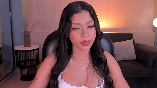 Czat XXX na żywo – SophieHouston_