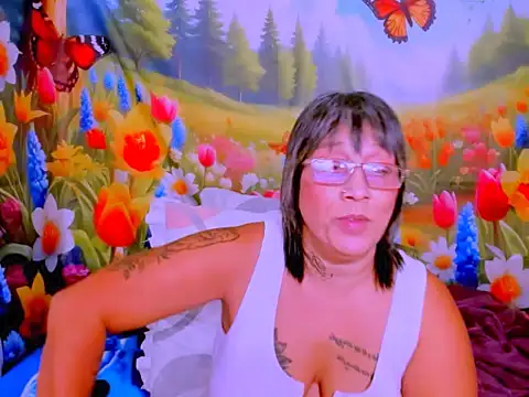 Chat XXX en directo de indianroxy