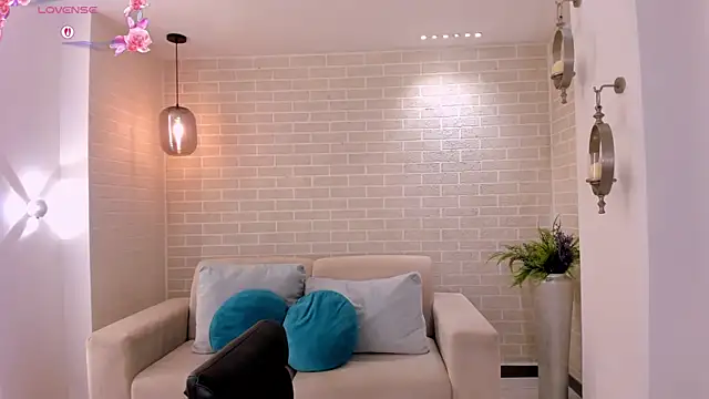 دردشة BellaRose_X الجنسية المباشرة
