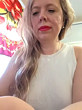Irina3718's Live XXX Chat