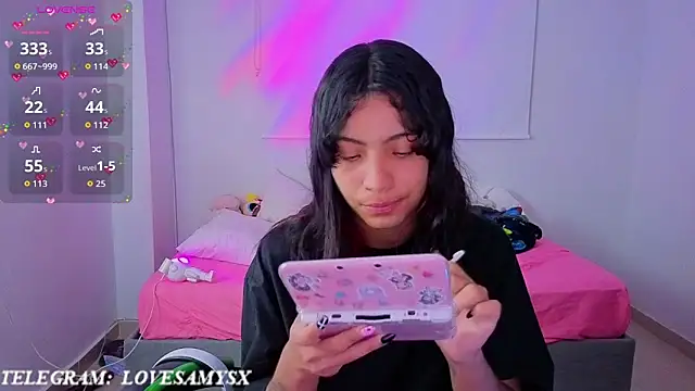 Lovelyamyy: απευθείας συνομιλία ΧΧΧ
