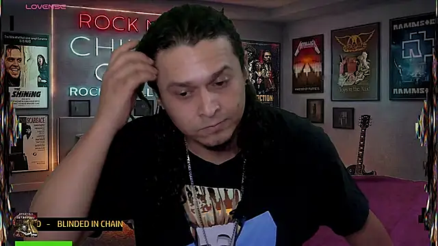 chino_roz webkamerás műsora