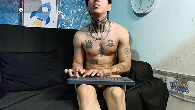 Tessarion_Blackのウェブカメラショー