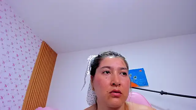 Soyqueen élő XXX-chatje