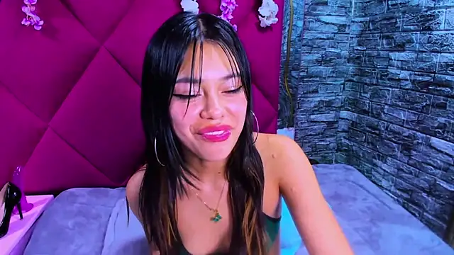 Chatroom XXX en direct de alana_deivis