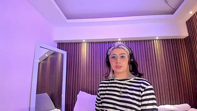 GabyRose9's Live XXX Chat