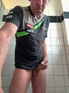 Pokazy przed kamerką – Hottasty
