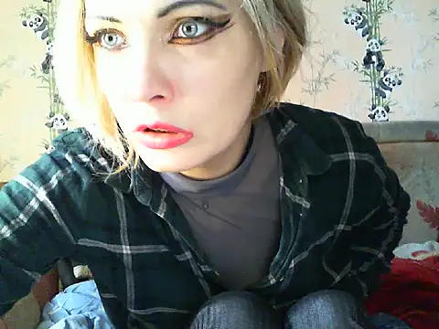 WildMissNiks Live XXX-chat