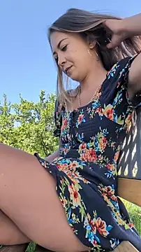 Risky_girl23_ Webcam-Show