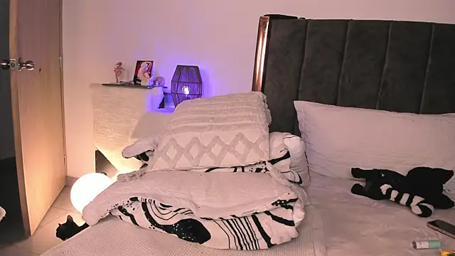 Chat XXX Live Helldy_666
