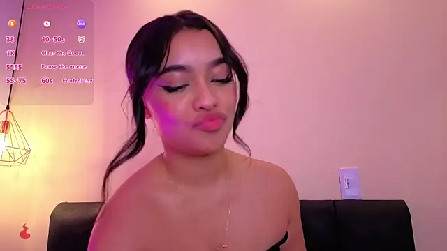 Chloe_monroee webcam show