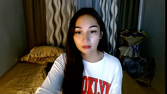 Chatroom XXX en direct de SweetLilly_18