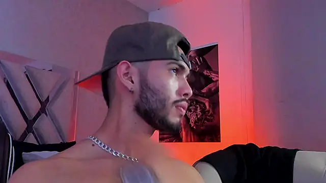 Vincentblack Adlı Modelin Canlı XXX Sohbeti
