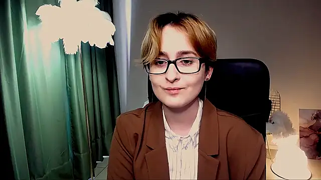 Онлайн чат XXX LixeLuna
