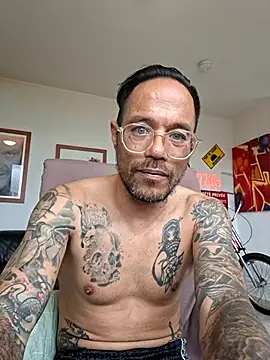 Онлайн чат XXX Mr_Graffitimile