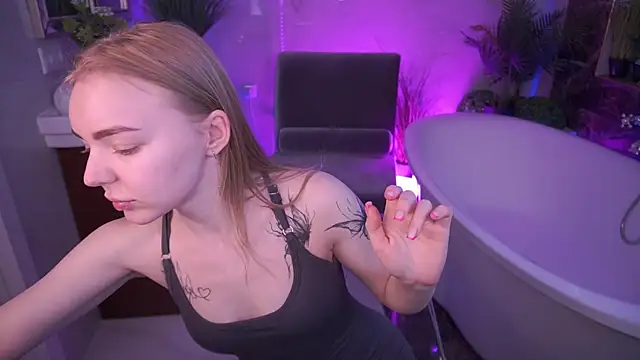 Chat XXX en directo de EmilySunshineS
