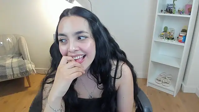 _BellaEvans_'s Live XXX Chat
