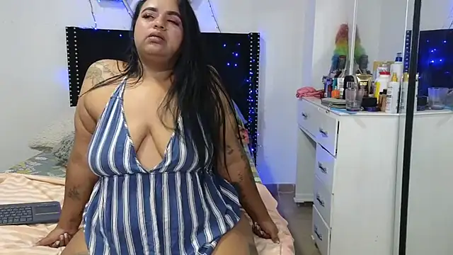 XXX chat uživo modela charlotte_077