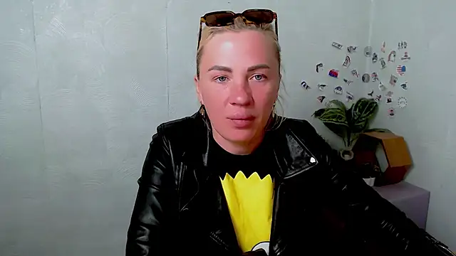 EmmaCat_ – Live XXX-chat