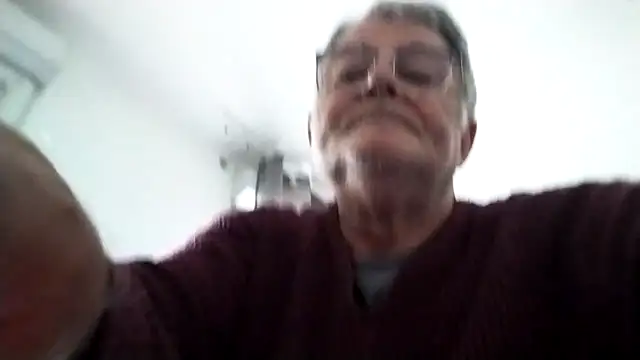 XXX chat uživo modela oura