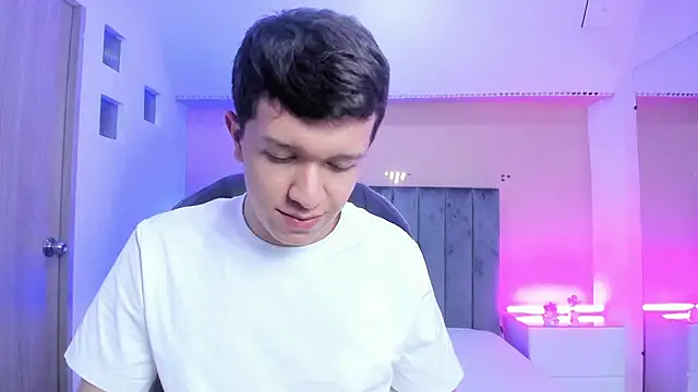 Chat XXX ao vivo de ken_col