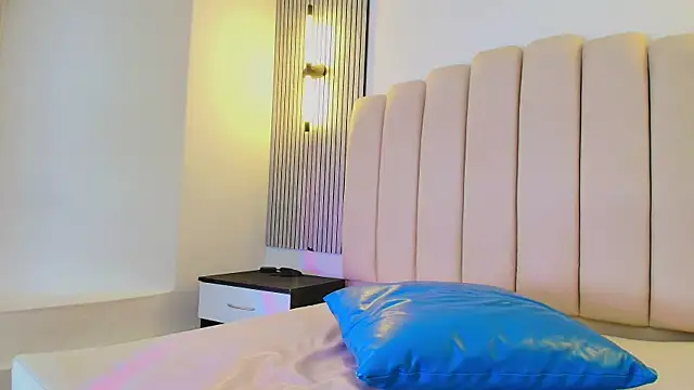 lian_cameron 라이브 XXX 채팅