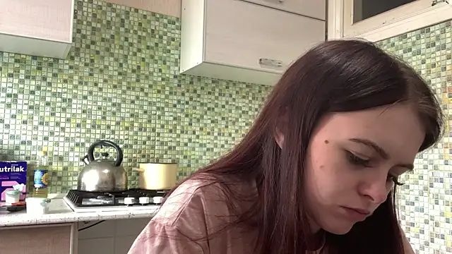 KikiAmino live XXX chat