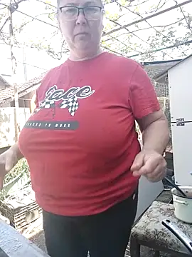 XXX chat uživo modela EmmaSquirt