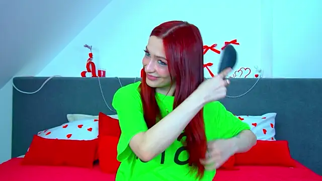 XXX chat uživo modela MarieKarma