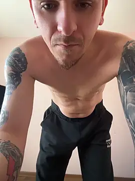 Huge_cock22cm: вебкам-шоу