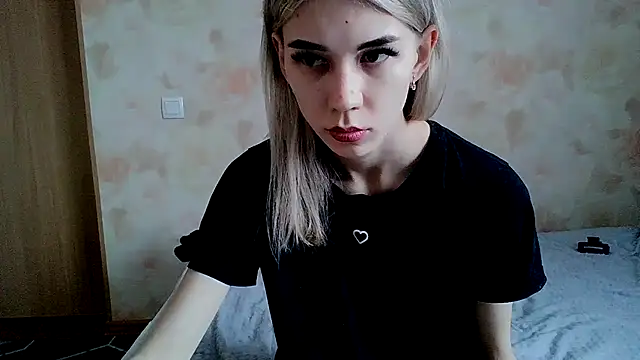 Crazy_Empresis' Live XXX Chat