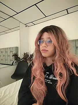 Izumi__ Live XXX-chat